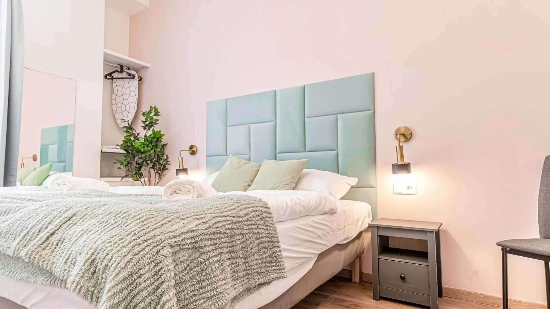 Queen Bed Central Barrier-Free Studio With Kitchen Vídeň Rakousko